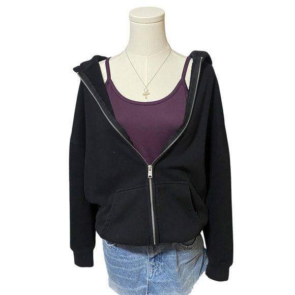 size small garage zip up hoodie - Picture 1 of 3